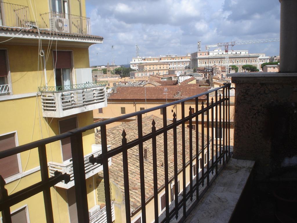 Sandy Hotel Rome Luaran gambar